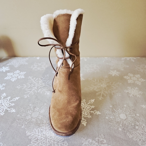 UGG Jerene Heeled Suede Winter Boots Tan Brown Sherling Lining Sz 8.5 - Picture 10 of 16